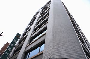 ビル外観